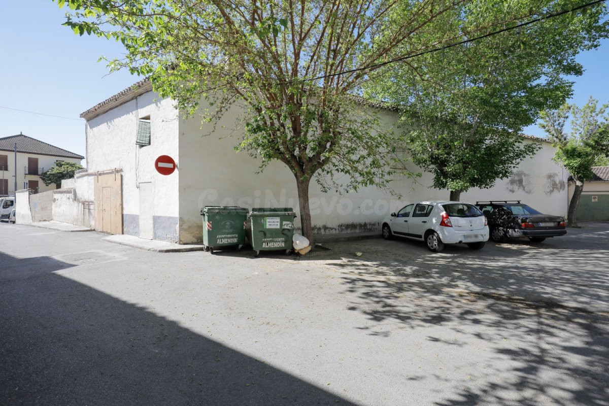 ¡Atención inversores! Casa Señorial en centro Alhendín con S - foto 5