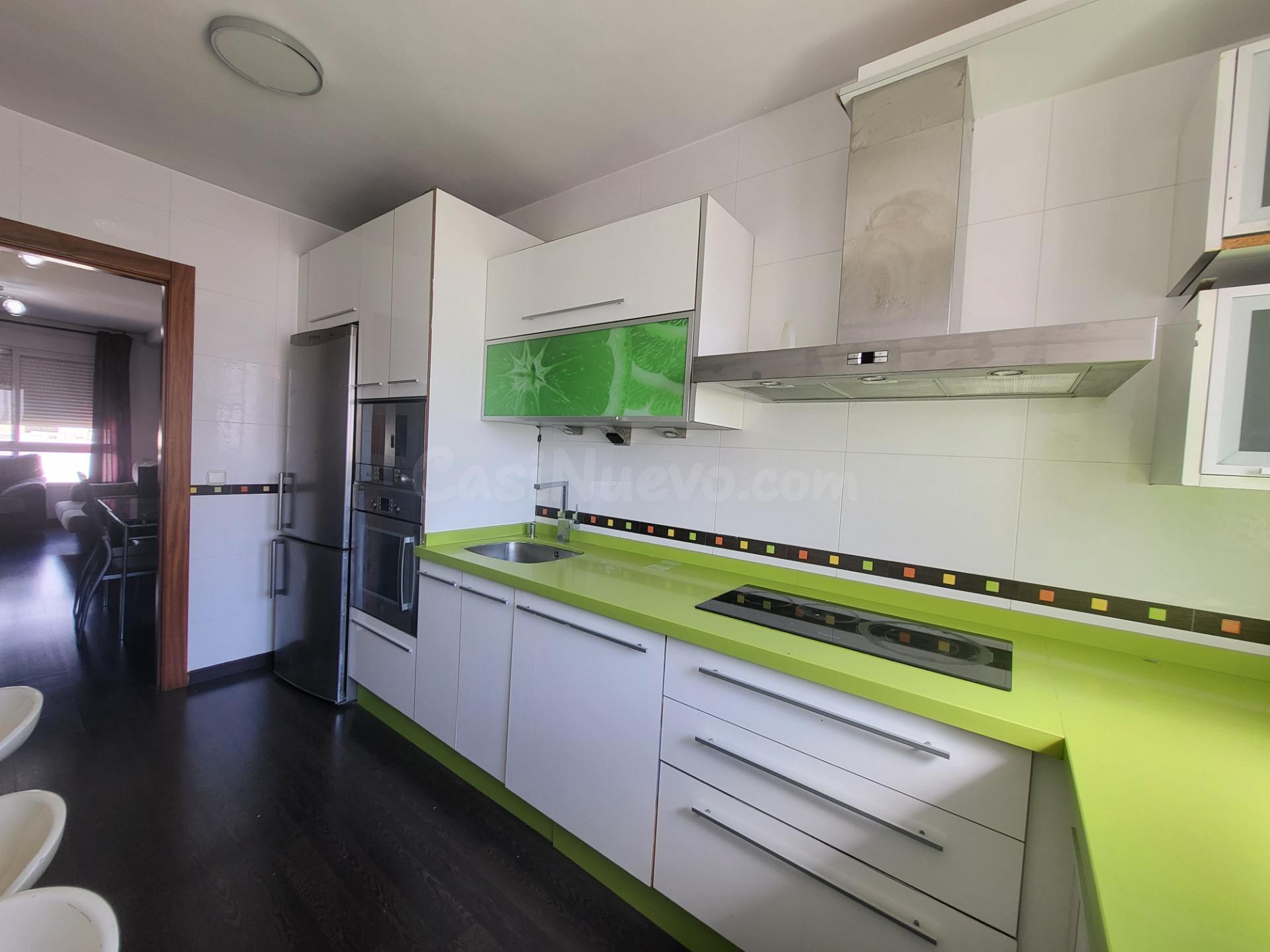 SE VENDE PISO DE 2 habitaciones EN ZONA SANTO DOMINGO - foto 5
