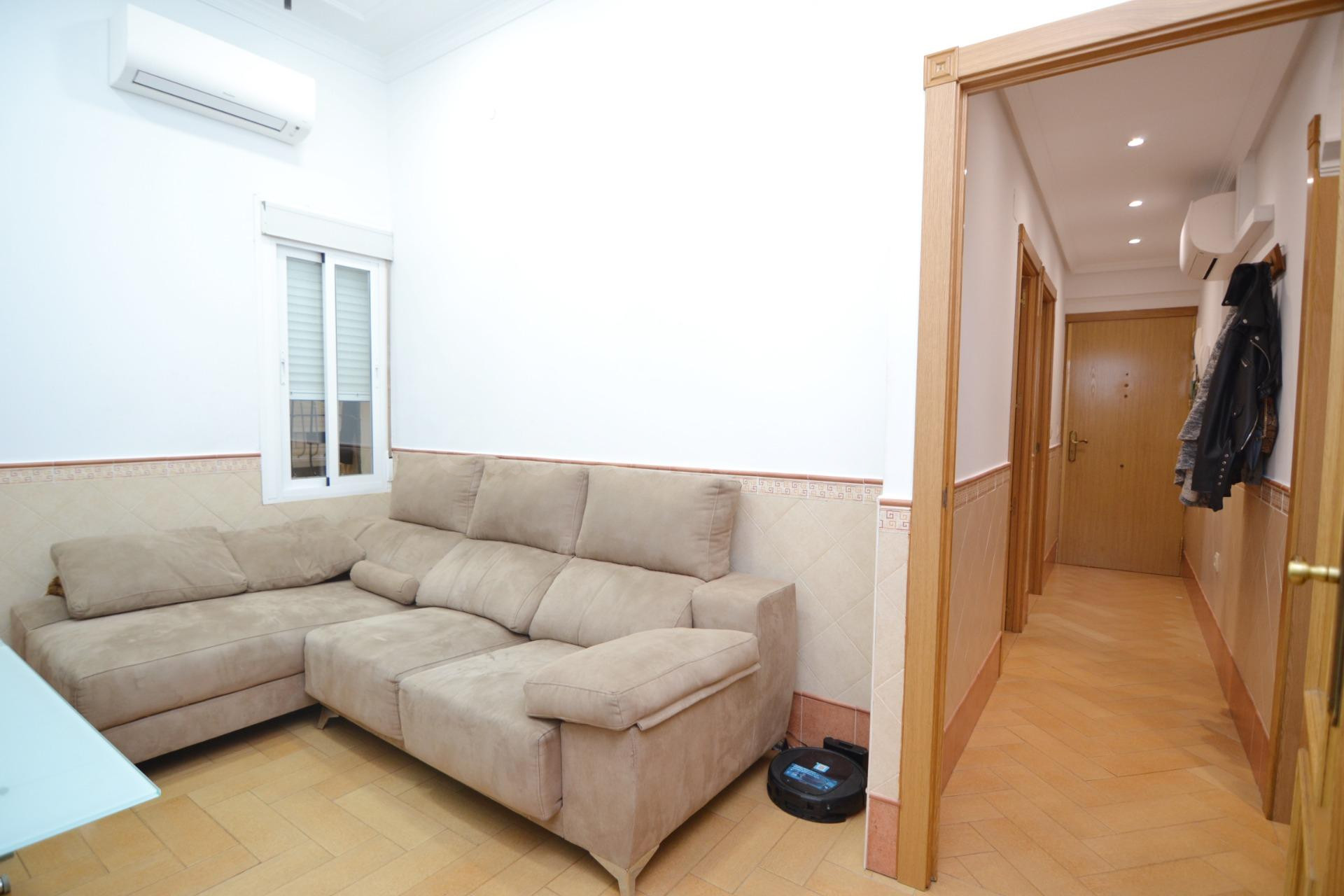 Alquiler habitación en calle Hilarión eslava
