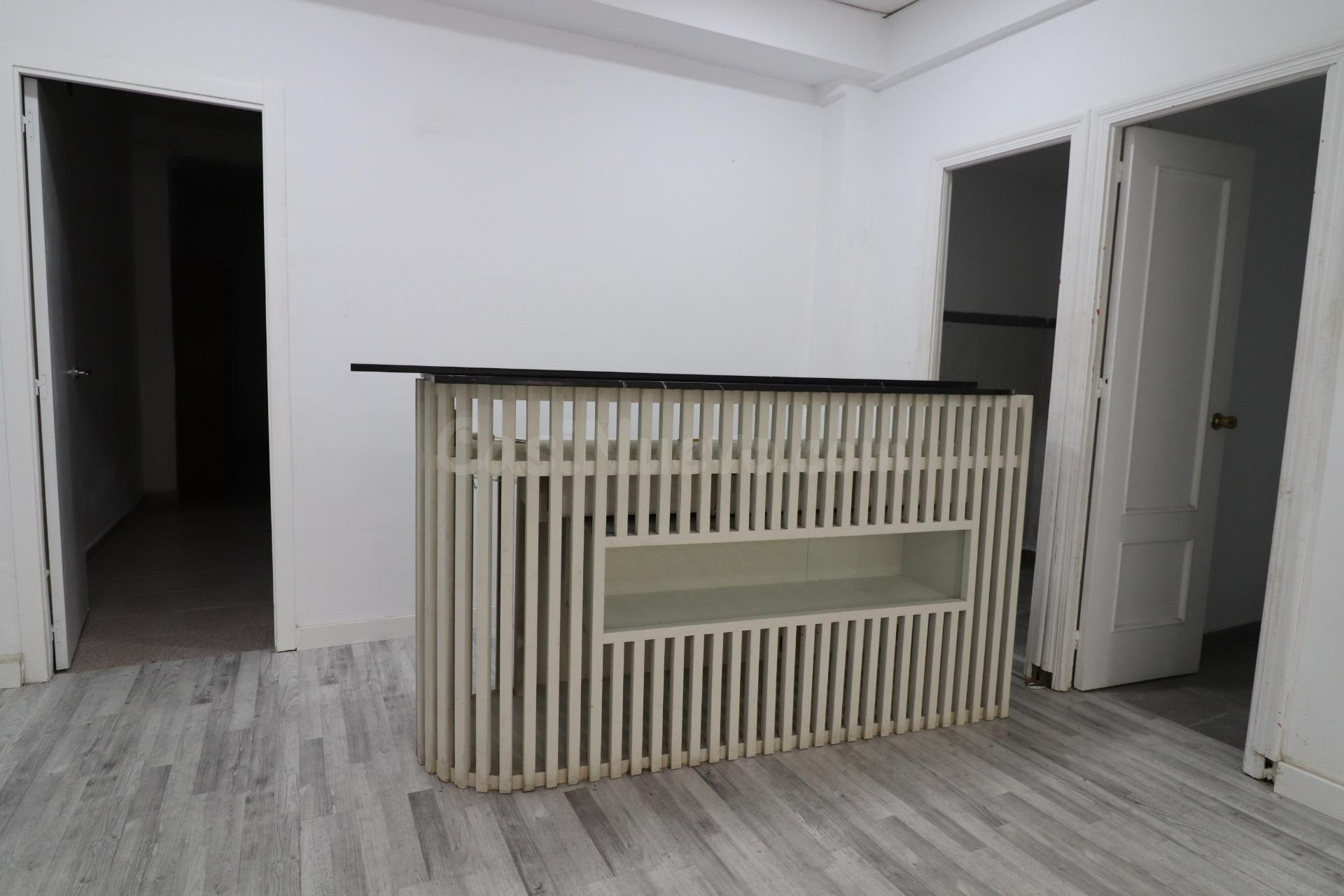 LOCAL COMERCIAL EN ALQUILER EN CALZADA DE CASTRO - foto 3