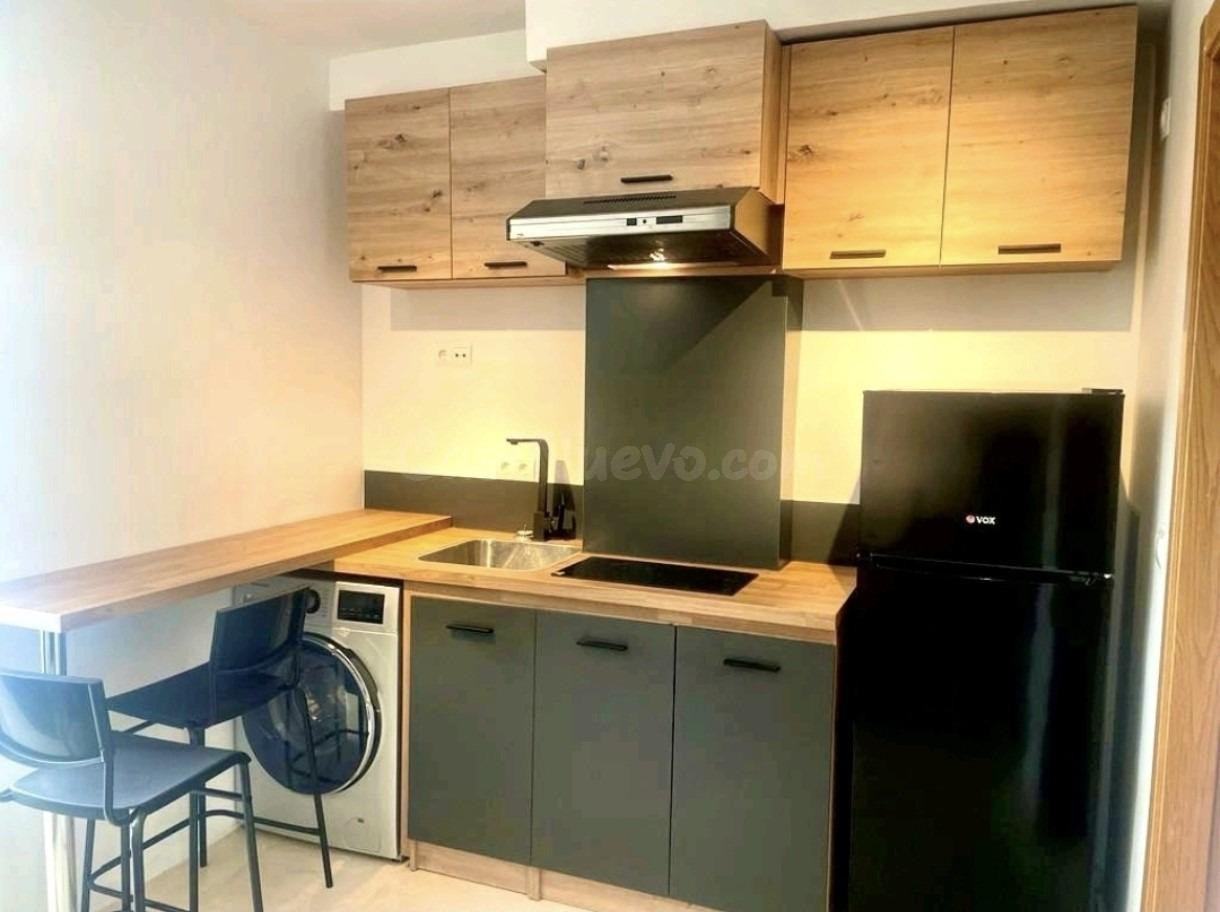 VIVIENDA EN CASARRUBIOS DEL MONTE - foto 3
