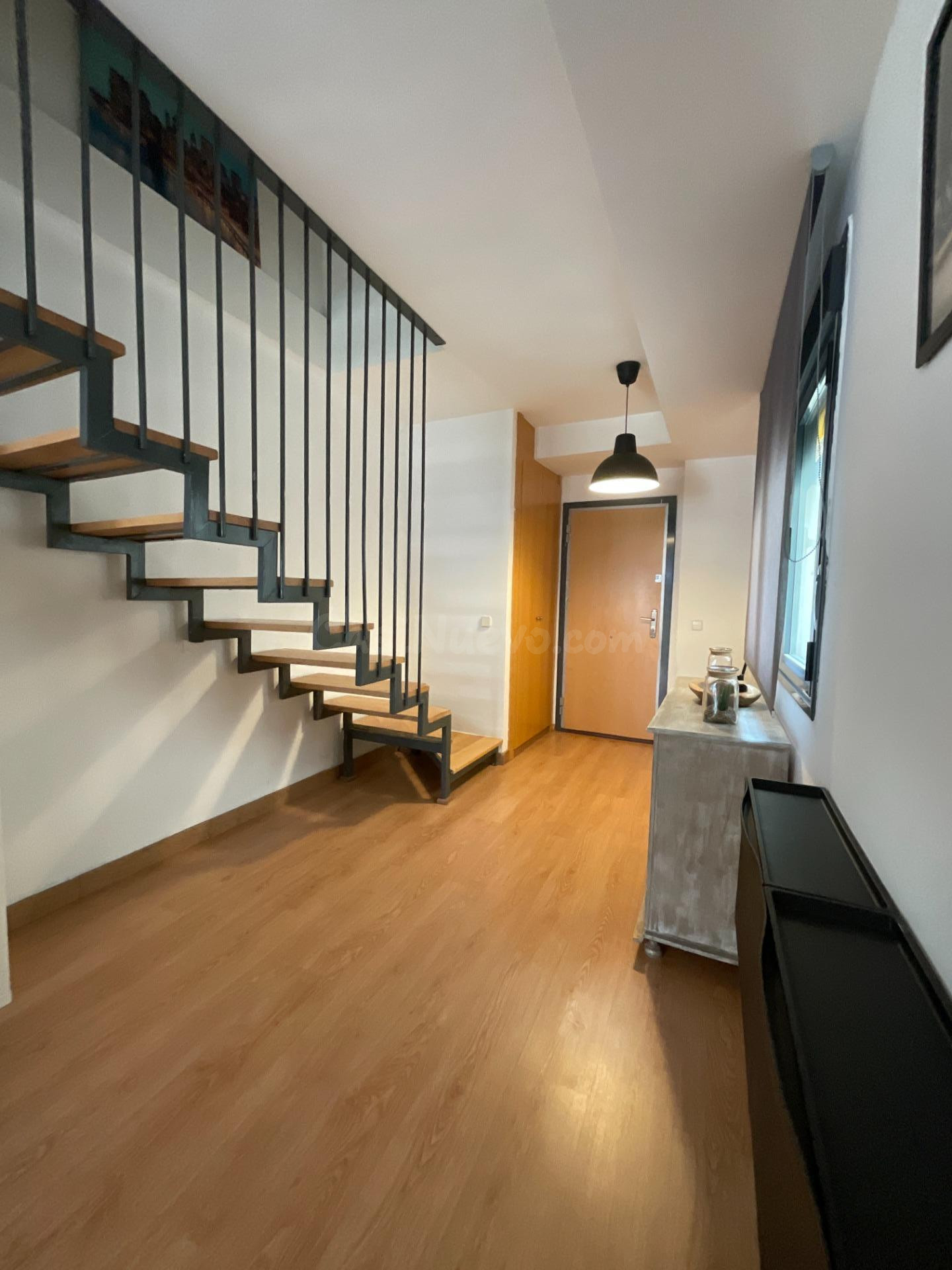 DUPLEX TOTALMENTE EQUIPADO CON TERRAZA - foto 4