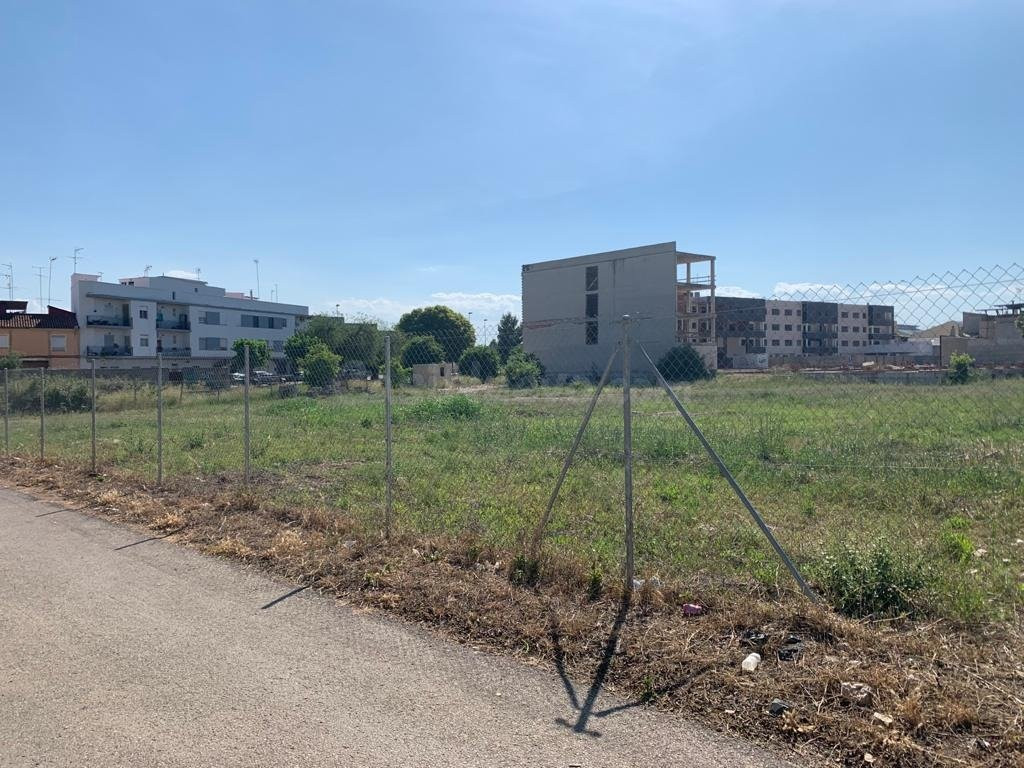 Suelo en Carcaixent - foto 4