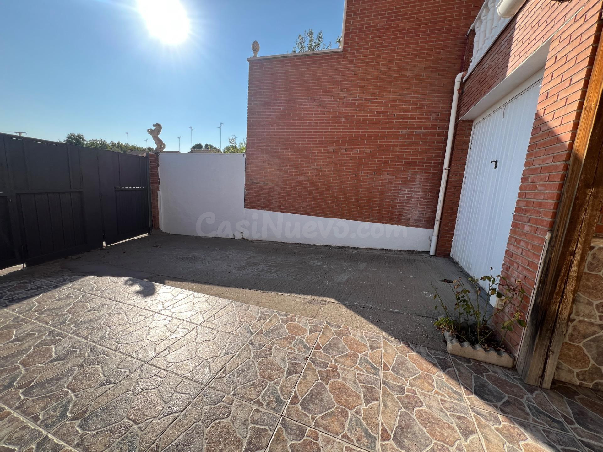 PRECIOSO CHALET EN VENTA EN ILLESCAS - foto 5