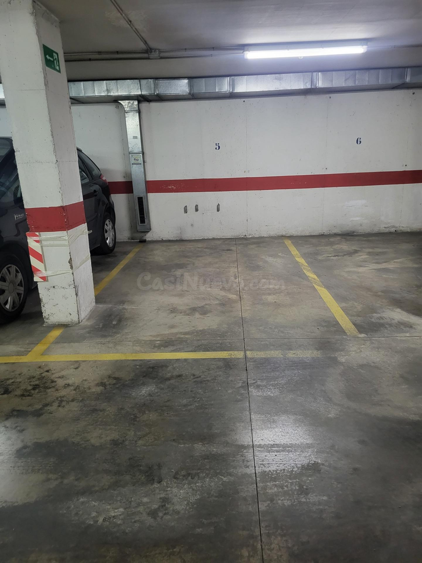 SE ALQUILA PLAZA DE GARAJE EN SANTA MARIA DEL AGUILA - foto 2