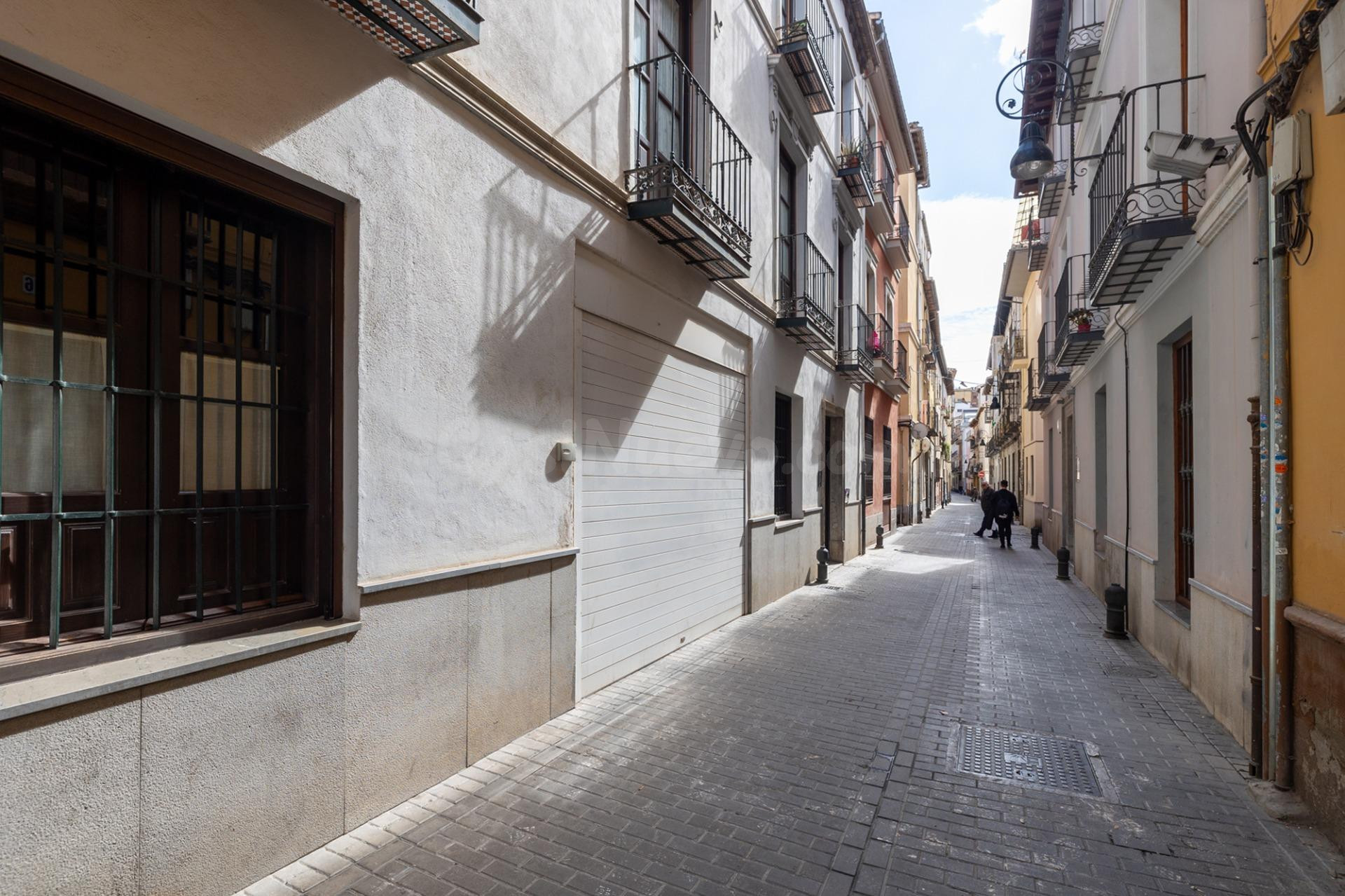 Dos plazas de garaje en zona Carrera de la Virgen