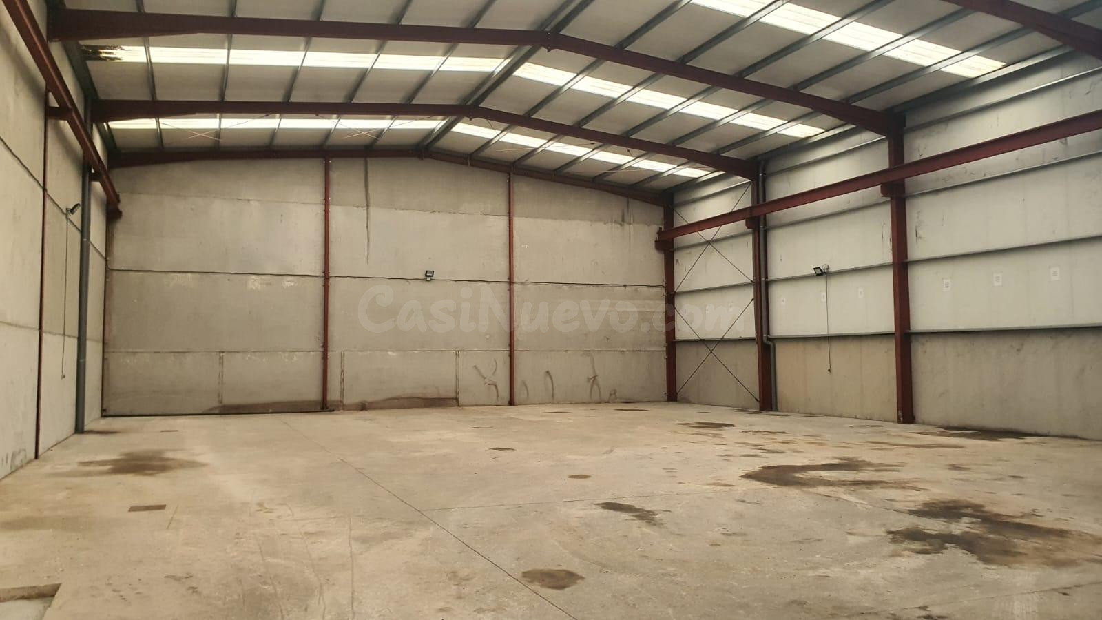 Nave industrial 600m² en venta - Carracedelo - foto 5