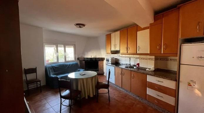 ¡Se alquila casa en Abrucena para larga temporada! ✨