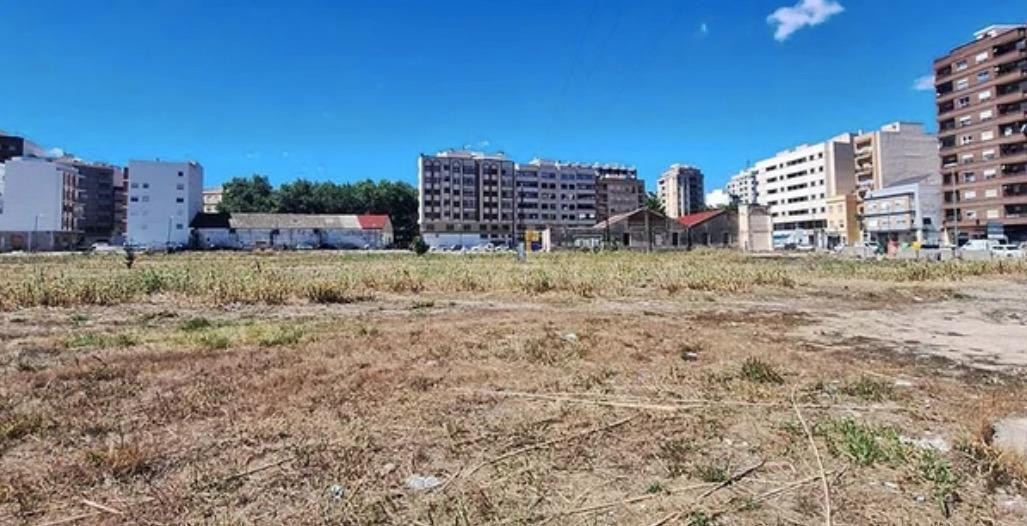 Terreno urbanizable en venta en calle Reparc. U.a Nº 11 - foto 4