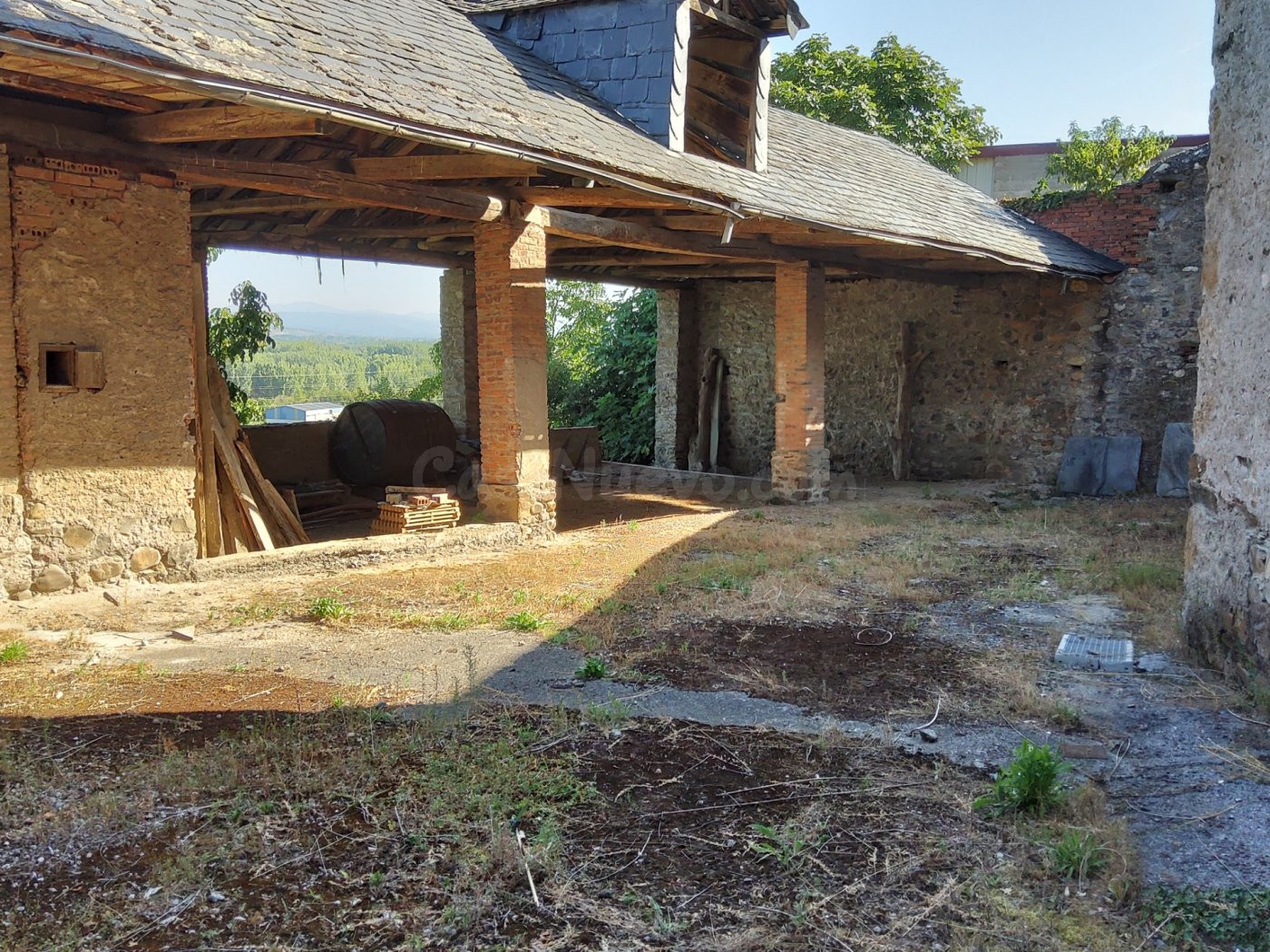 Casa 8 habitaciones 827m² en venta - Priaranza del bierzo - foto 3