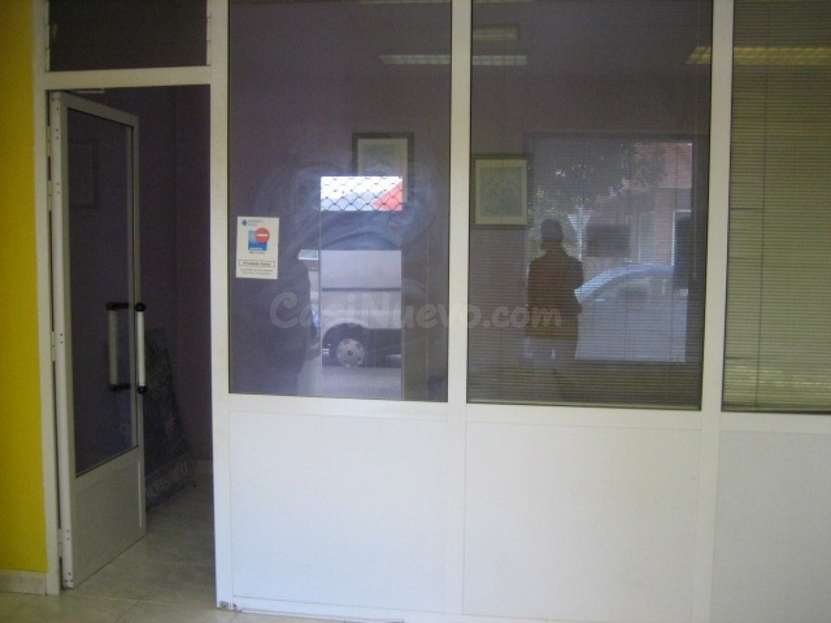 Local comercial en alquiler - Flores del sil - foto 2