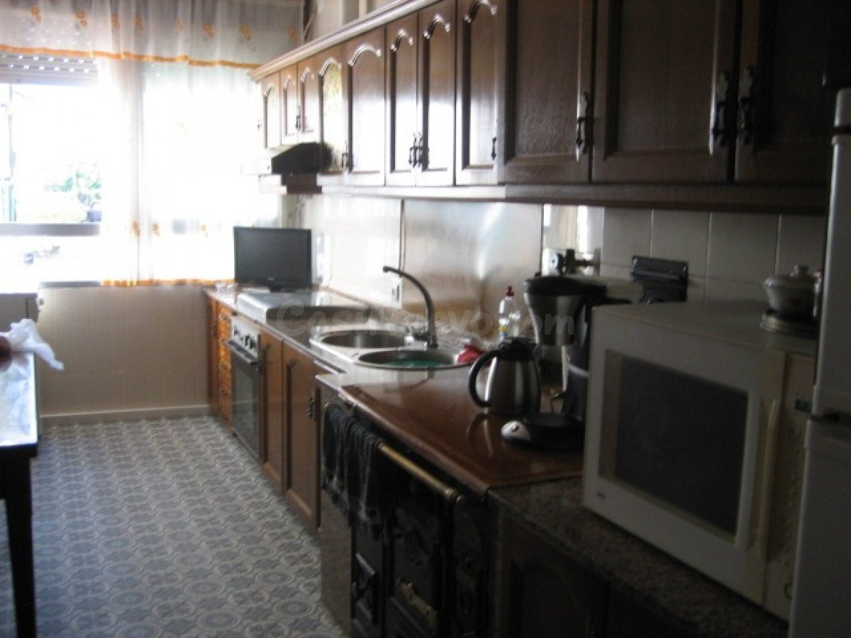 Casa 13 habitaciones 648m² en venta - Cacabelos