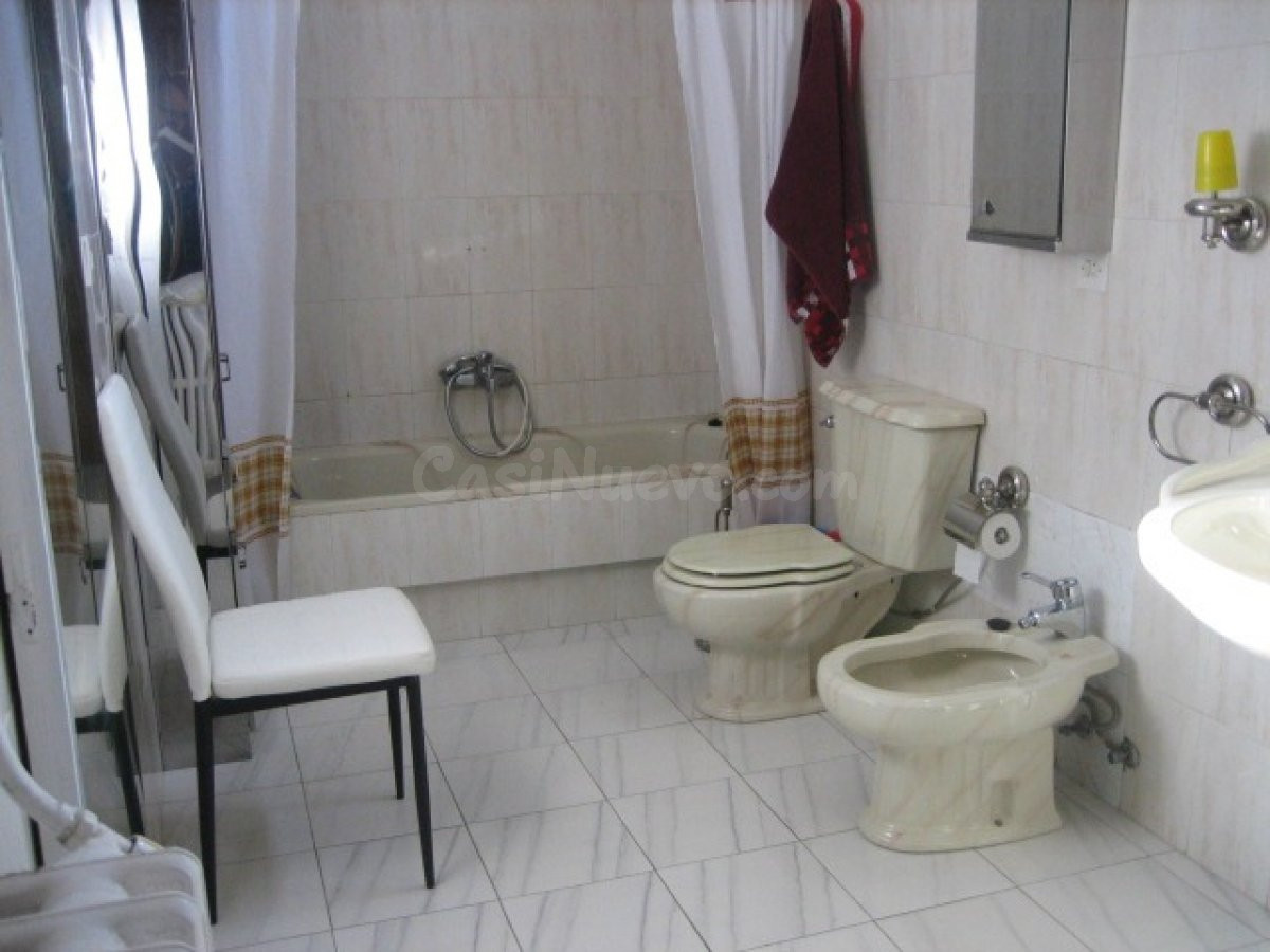Casa 13 habitaciones 648m² en venta - Cacabelos - foto 4