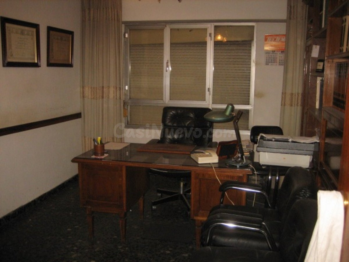 Oficina 260m² en venta - Temple - foto 3