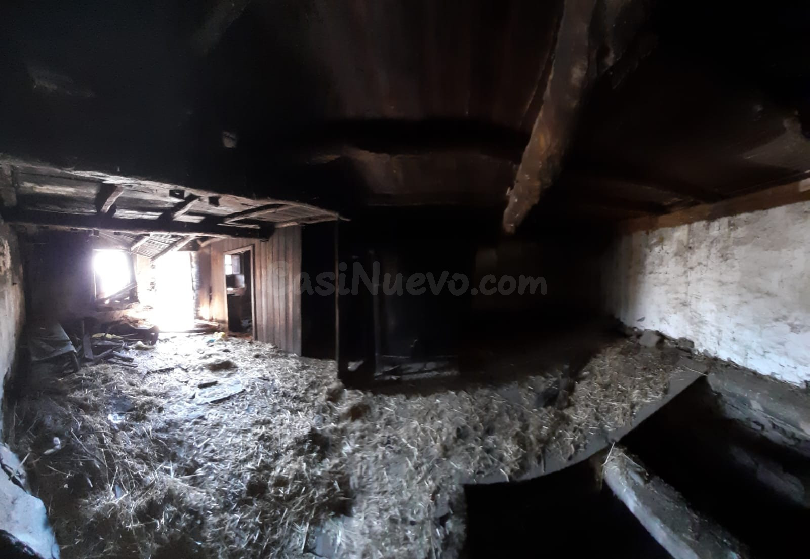 Casa 360m² en venta - León - Barjas - foto 2