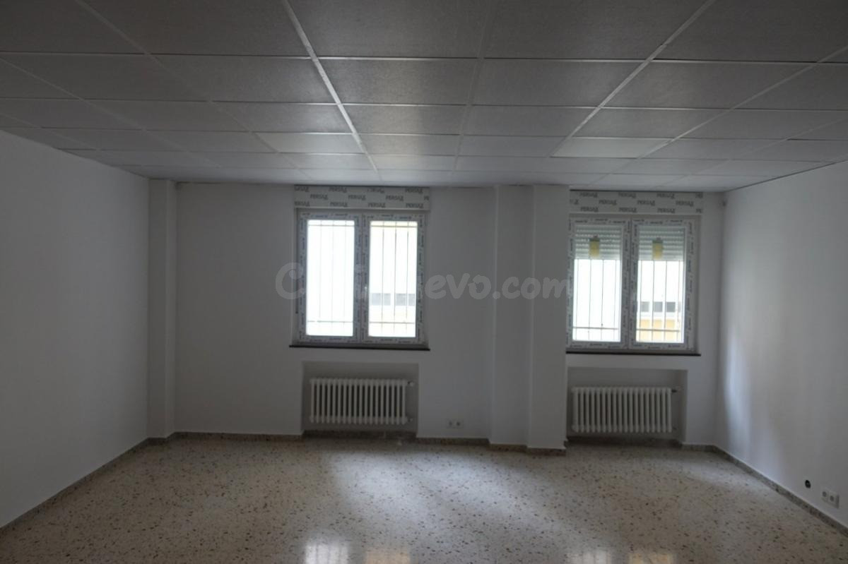 Oficina en alquiler - Alta - foto 2