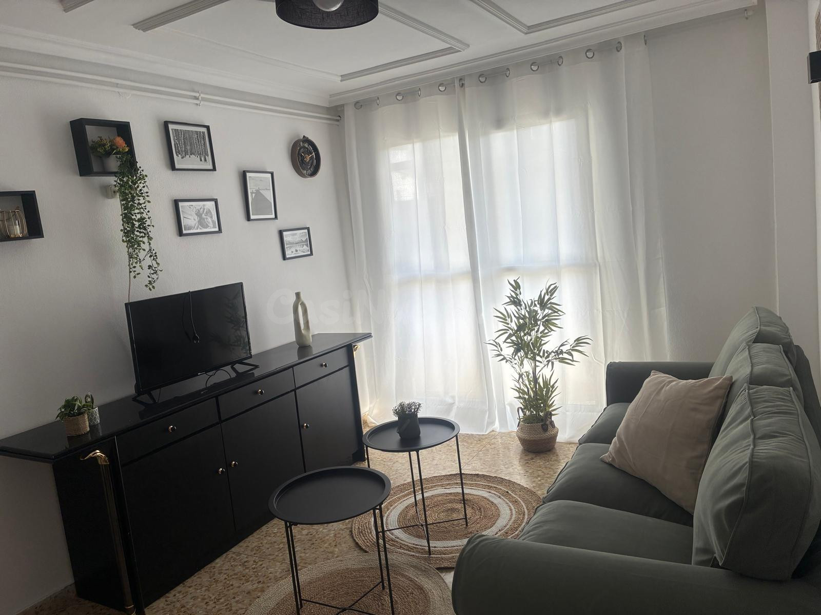 Amplio Piso Amueblado Ideal para Estudiantes Cerca de la Uni - foto 5