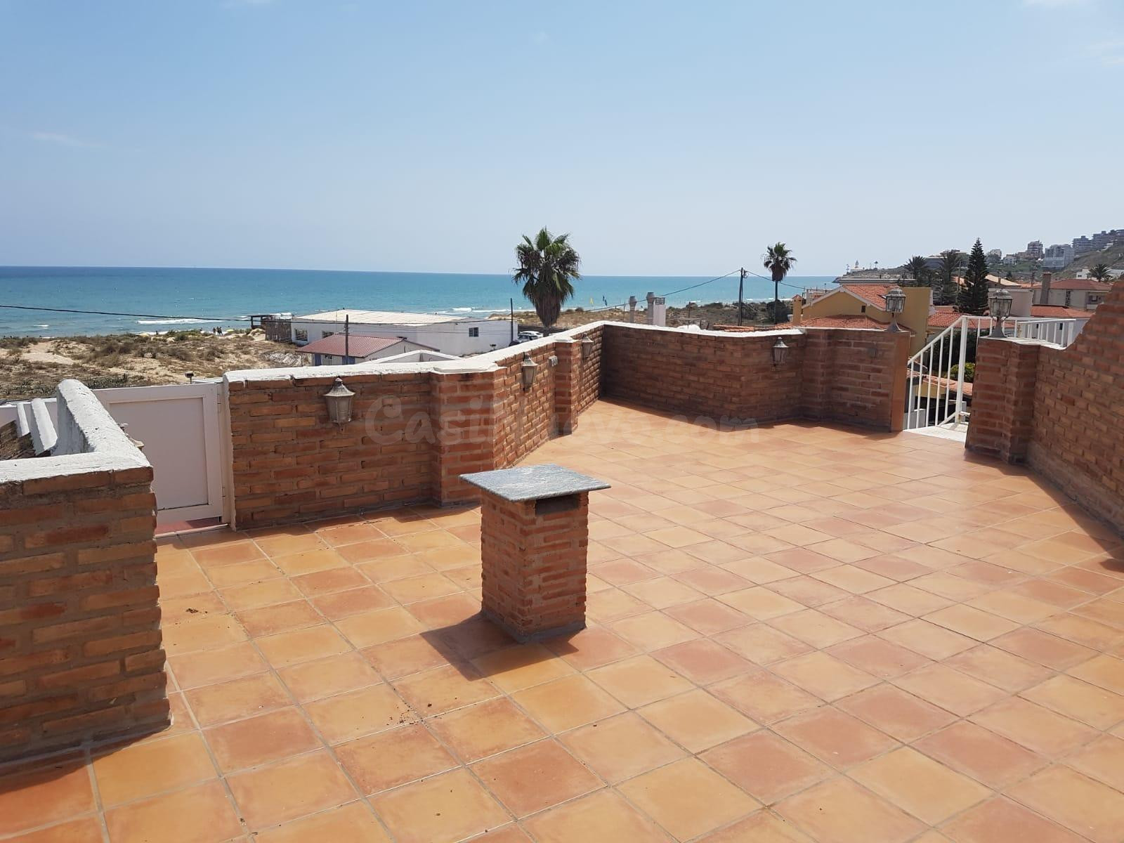 VENTA ADOSADO EN CULLERA - foto 2