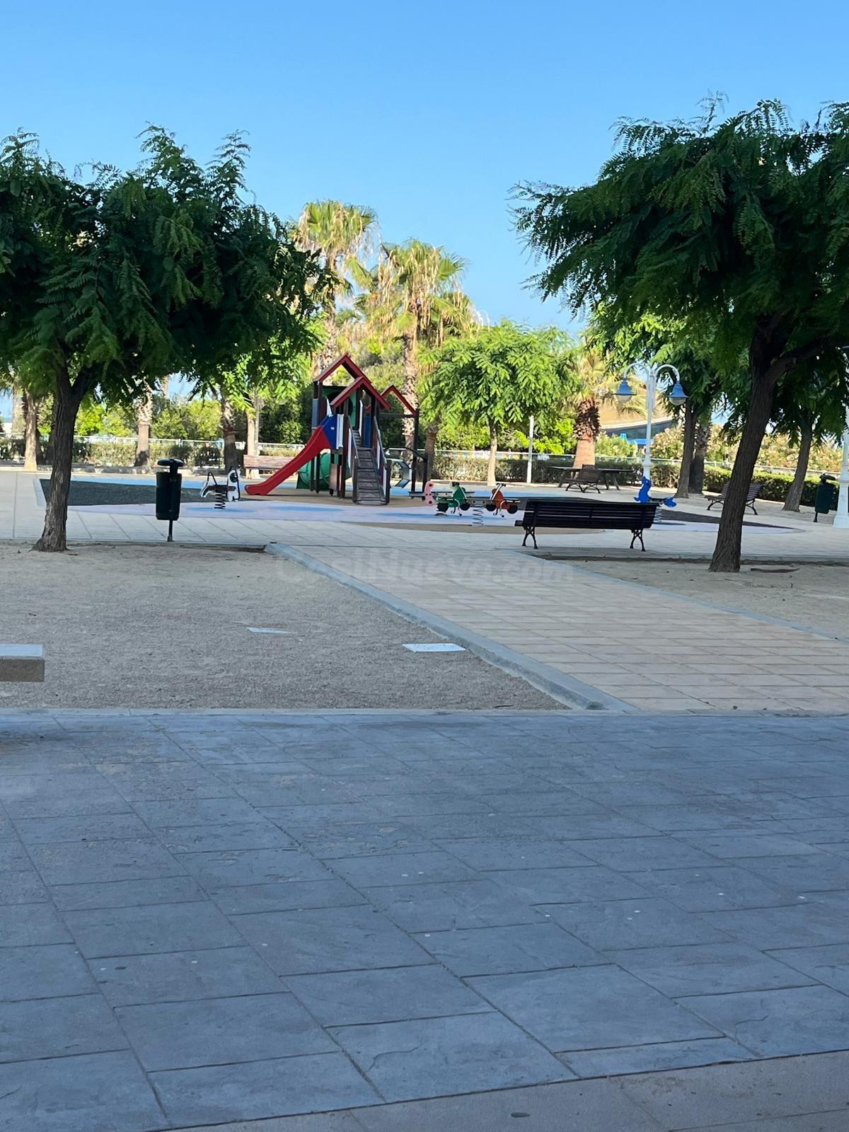 ALQUILER APARTAMENTO EN LA PATACONA - foto 2