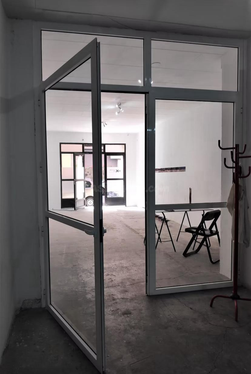 Venta Magnifico Bajo Comercial en Nou Moles – Valencia - foto 3