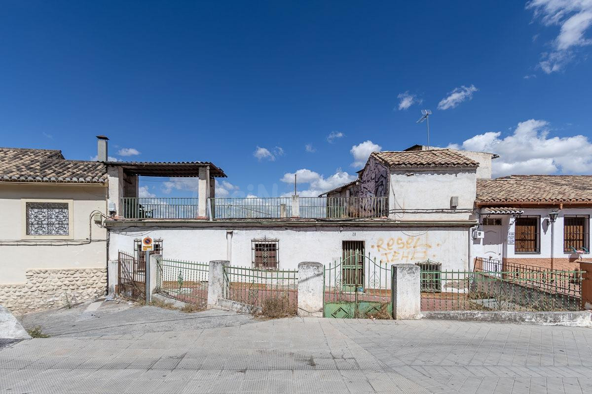 CASA 640 M2 EN CARRETERA DE MURCIA, ALBAYCIN.