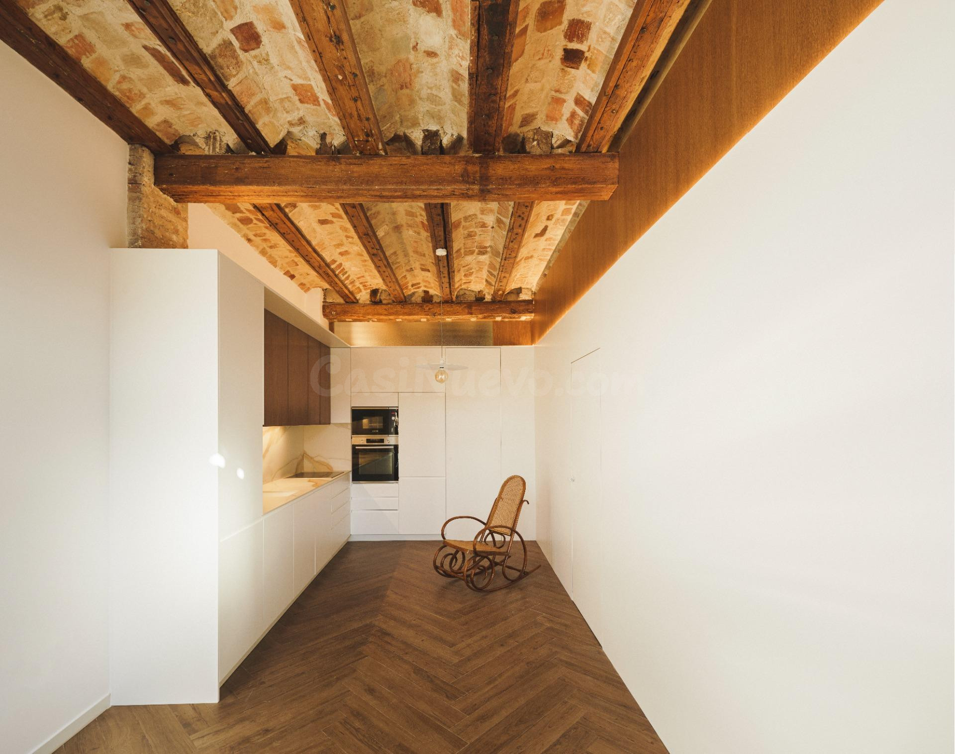 APARTAMENTO EN VENTA EN PLAZA ROJAS CLEMENTE-GV. FERNANDO EL - foto 5