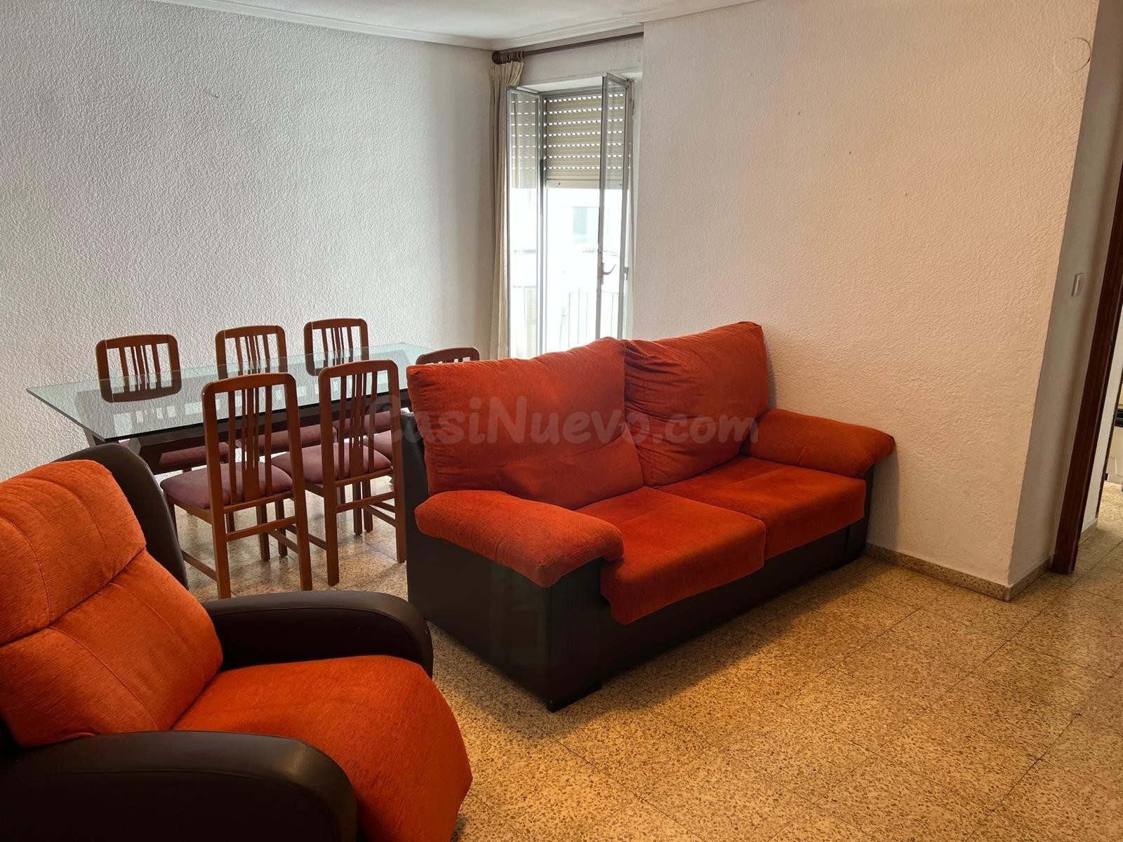 SE VENDE MAGNIFICO PISO EN UNA DE LAS MEJORES ZONAS DE NOU M - foto 2