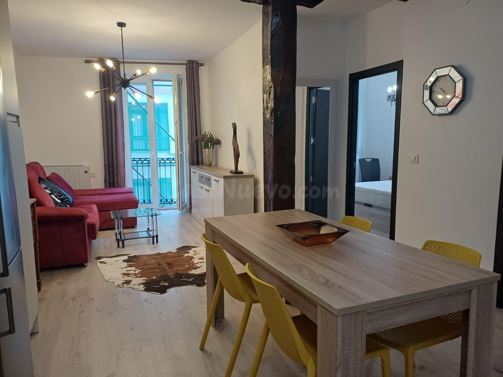 PISO DE LUJO EN ALQUILER ISABEL II - foto 4