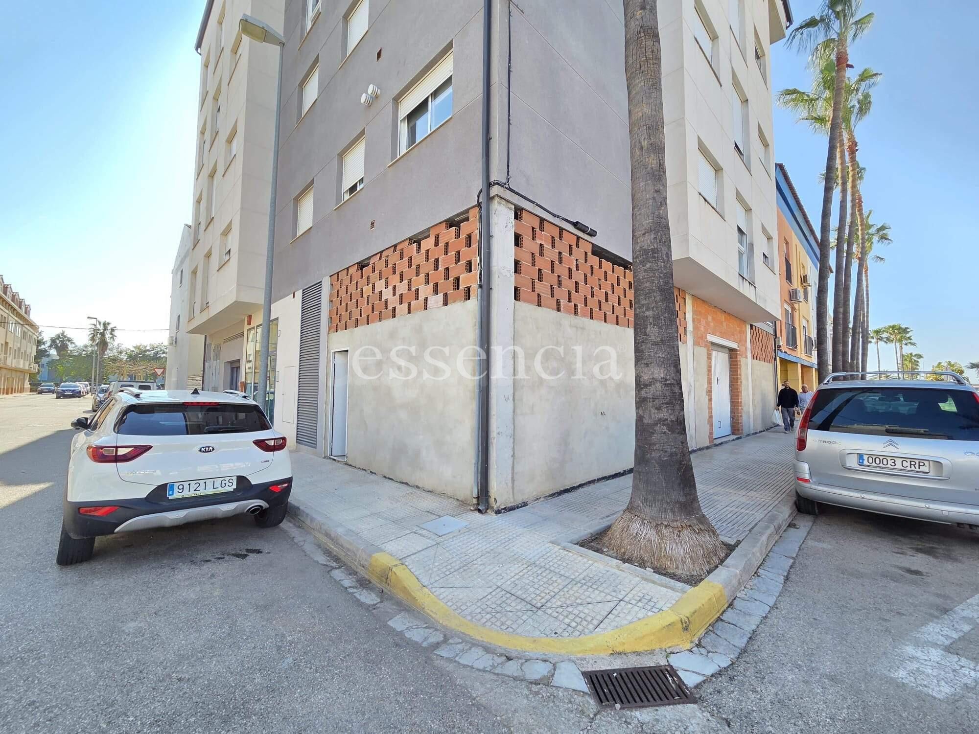 Local en venta en Calle Gandia, Miramar - foto 2