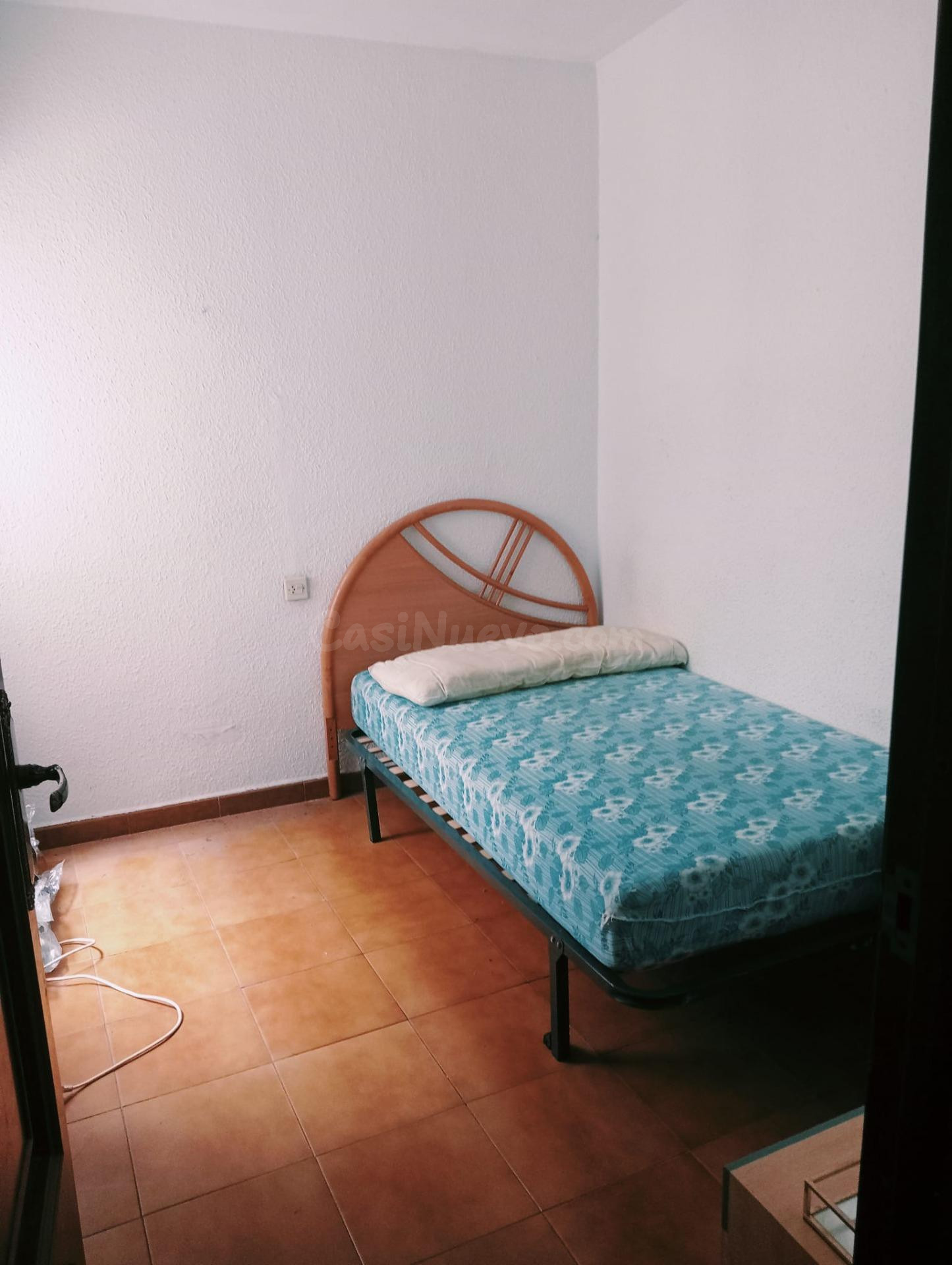 PISO AMPLIO Y LUMINOSO SIN MUEBLES - foto 4