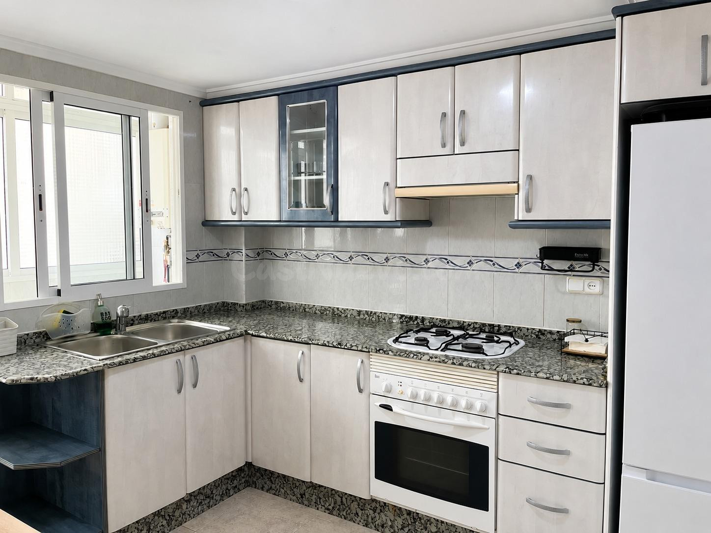 VENTA PISO EN AVENIDA DEL CID-NOU MOLES
