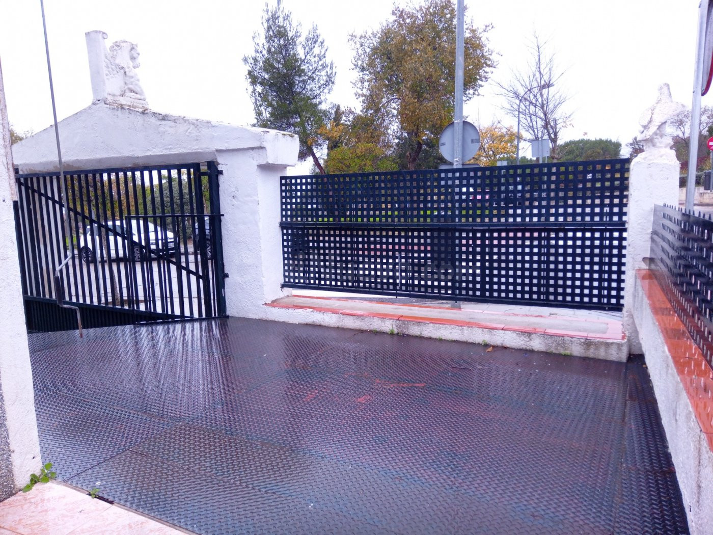 Venta Casa/Chalet y Cafetería en Colmenar Viejo.