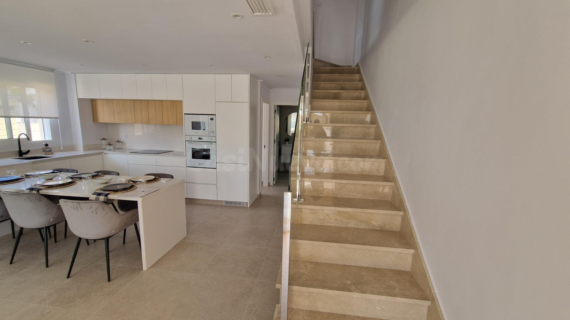 EXCLUSIVO ADOSADO VENTA EN BIGASTRO ALICANTE - foto 3