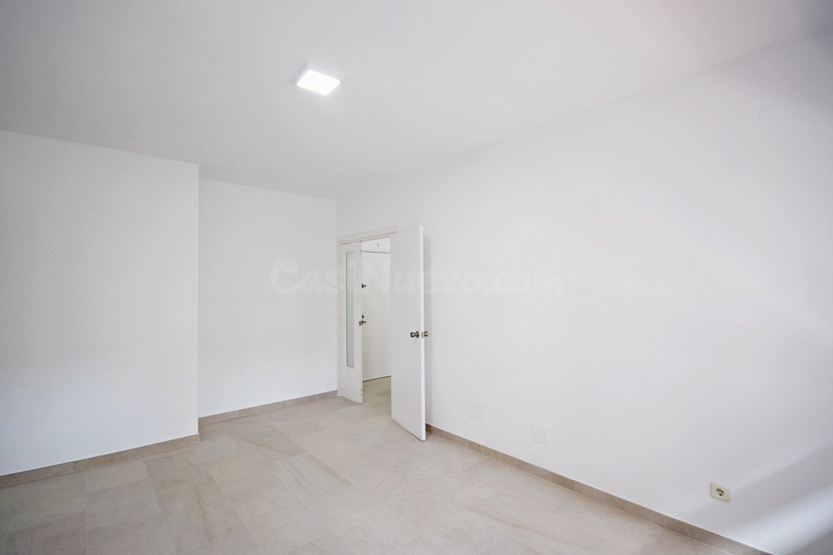 GRAN PISO EXTERIOR REFORMADO, C. NUMANCIA - foto 2