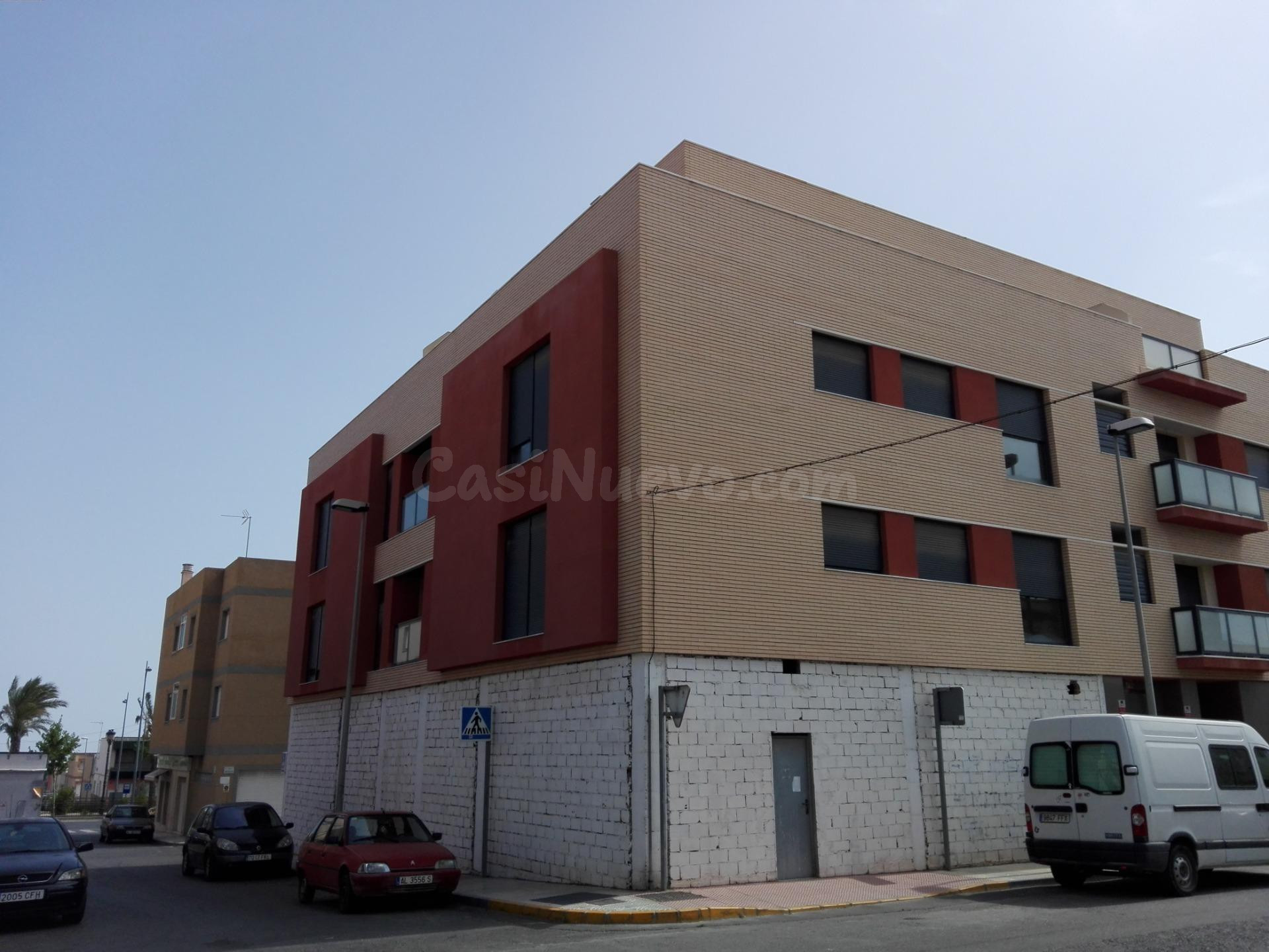 PLAZAS DE GARAJE EN ALQUILER - foto 3