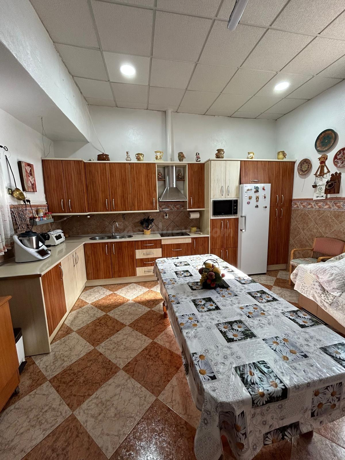 Encantadora Casa en Vicar: Espacio y Confort a tu Alcance - foto 5