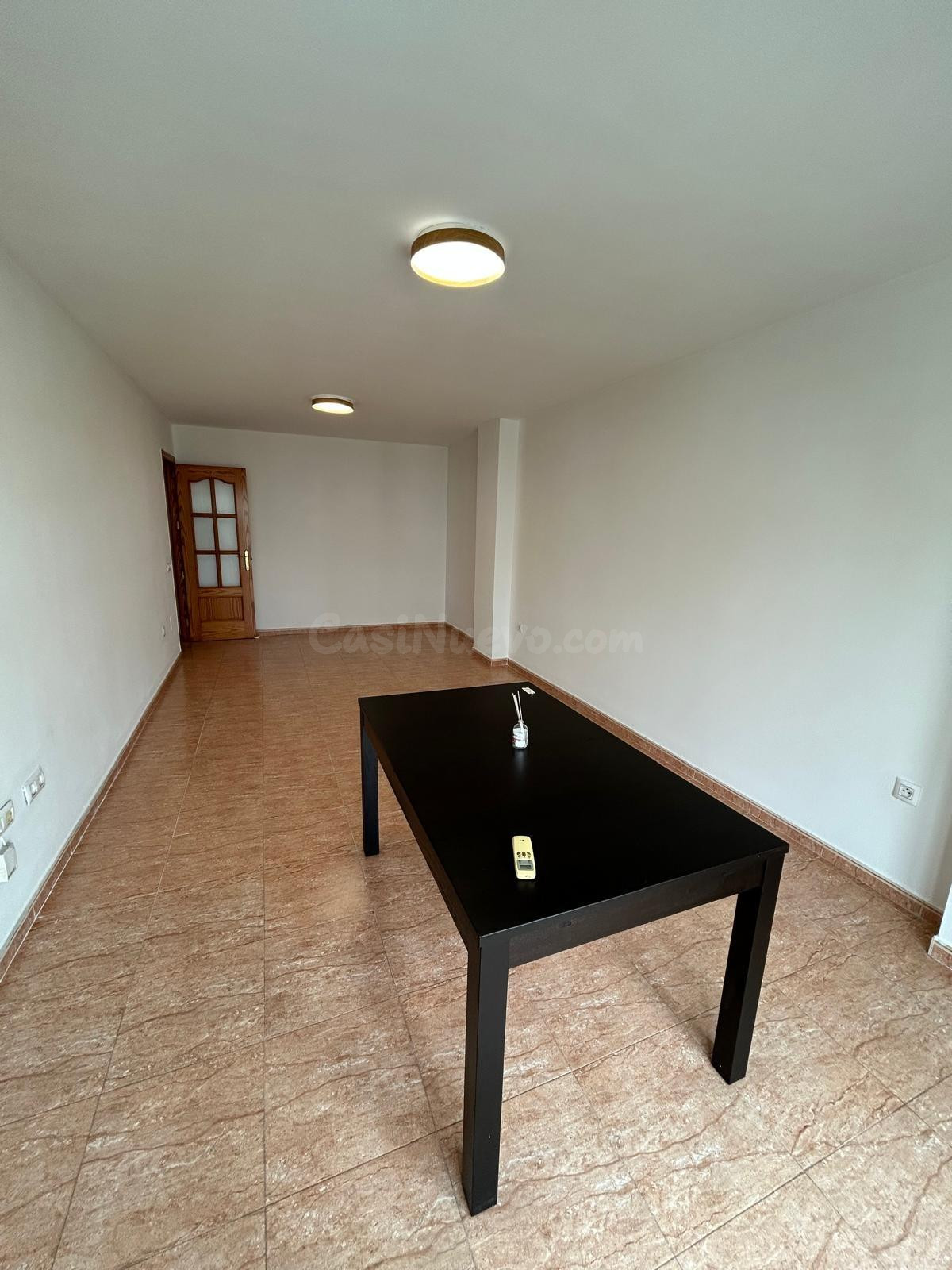 Amplio y Luminoso Piso en El Parador por solo €700 al mes - foto 4