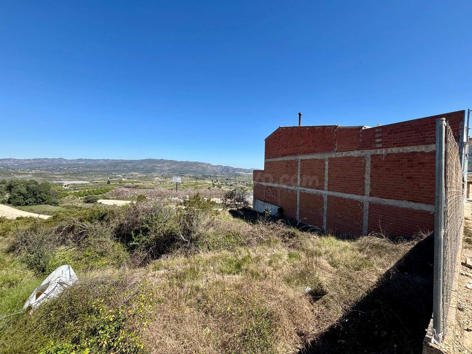 SOLAR DISPONIBLE EN MONTICHELVO – NATURALEZA, TRANQUILIDAD Y - foto 4