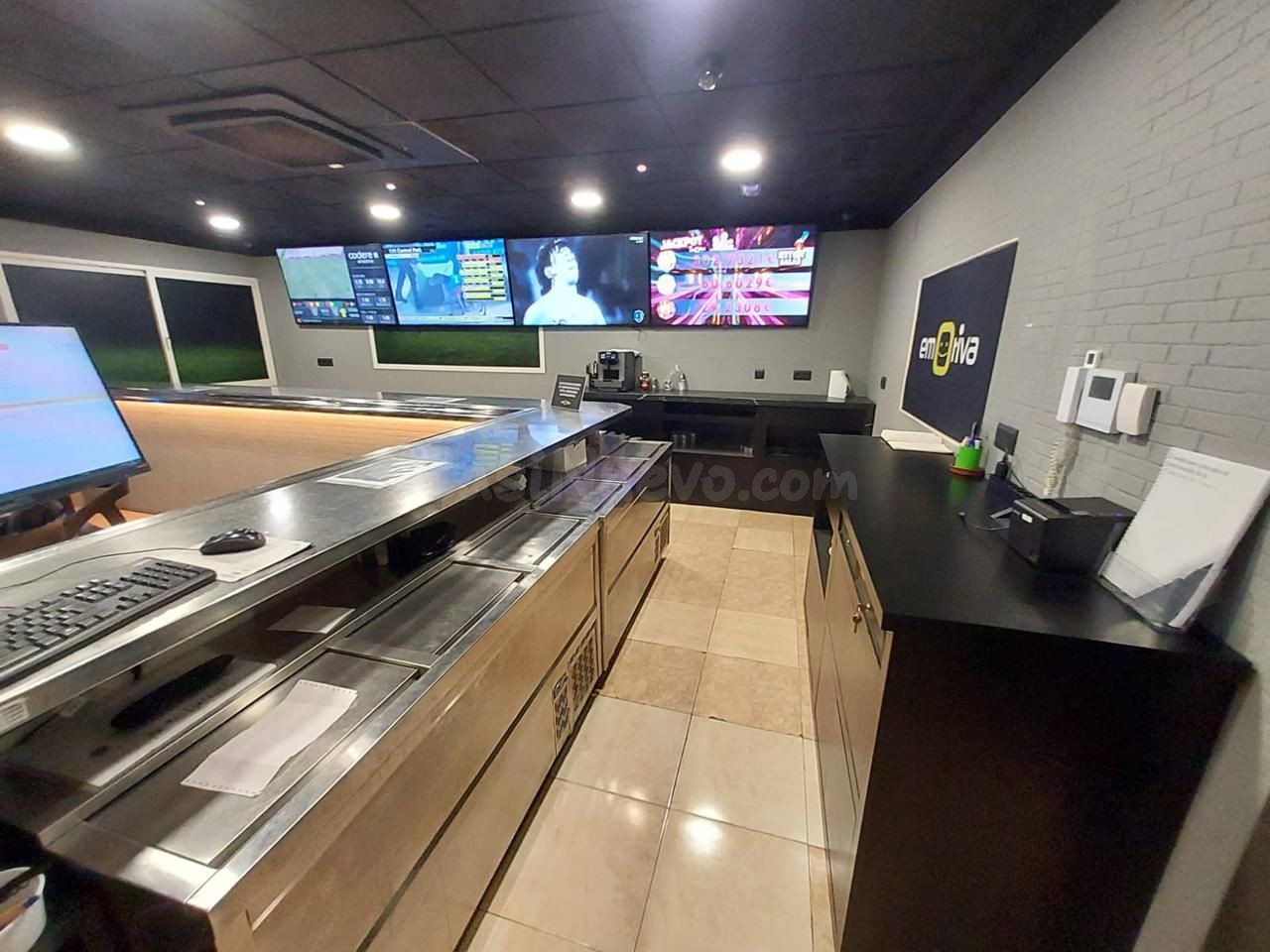 ESTUPENDO LOCAL VENTA EN COLONIA SANTA ISABEL ALICANTE