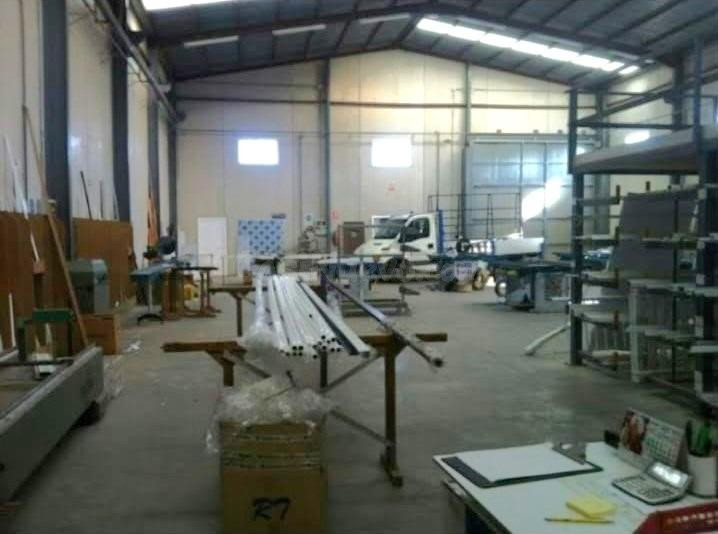 NAVE INDUSTRIAL EN VENTA, EN EL ALGAR