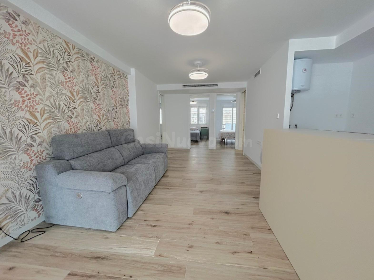 BAJO DE PISO EN VENTA, URBANIZACION LAS SIRENAS I (LA MANGA 