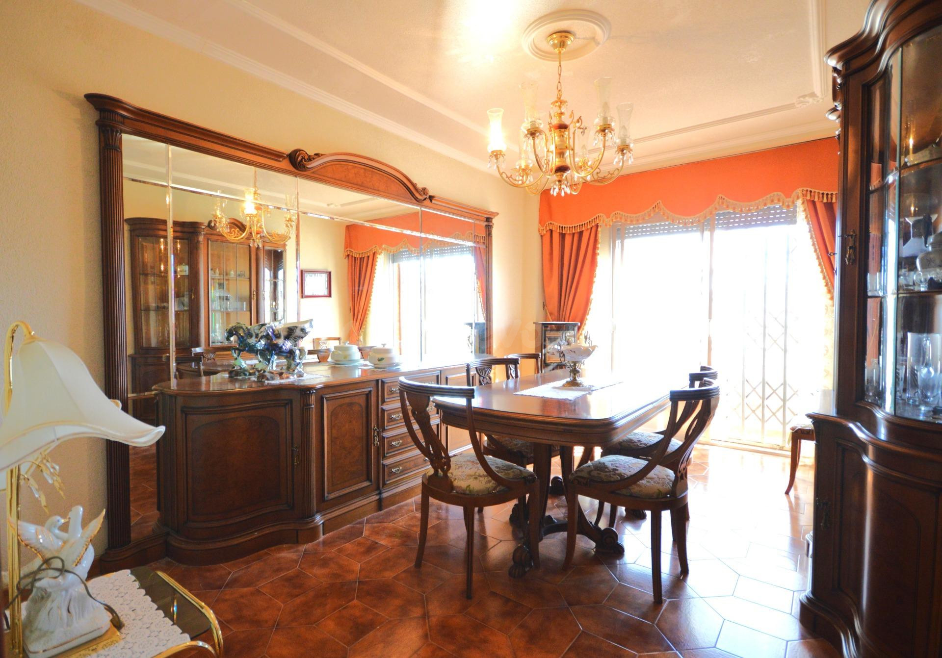 PISO ÚNICO EN VENTA, LLANO DEL BEAL - foto 3