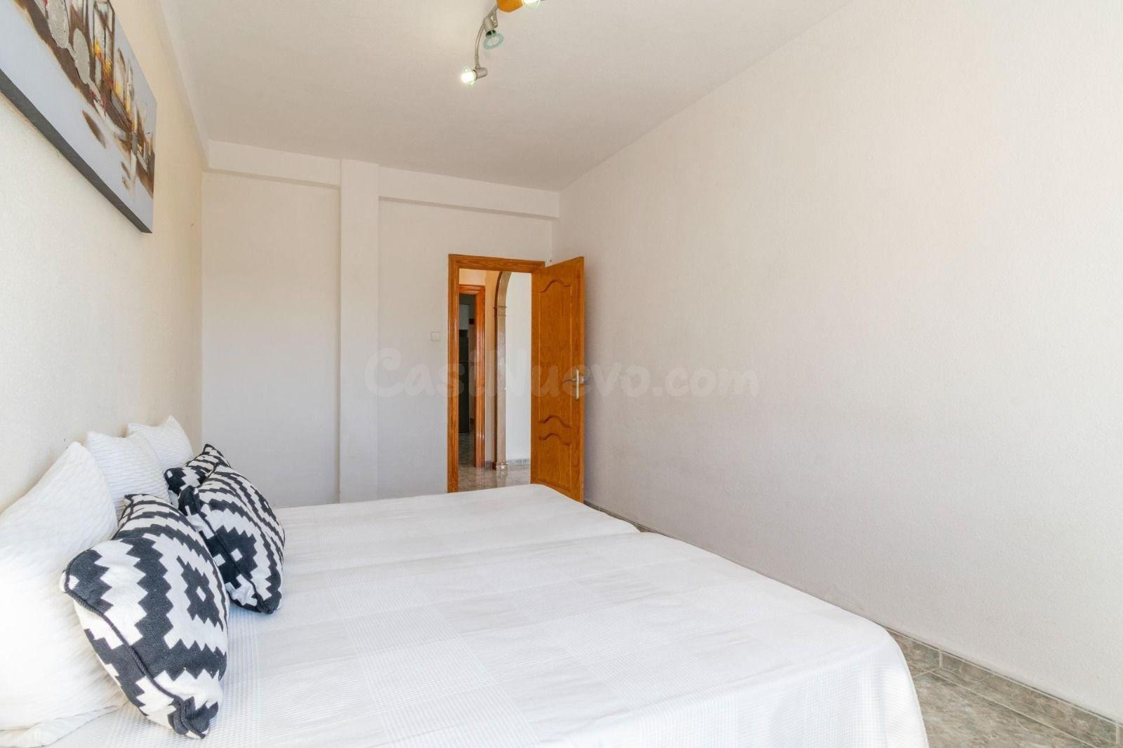 PISO EN VENTA, EN ALUMBRES - foto 4