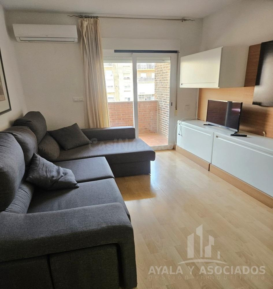 PISO EN VENTA, AVDA. DE AMERICA, ZONA DE LA estación - foto 2