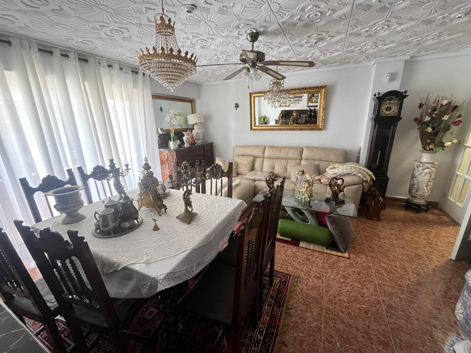 Amplio apartamento de 3 dormitorios en pleno centro, listo p - foto 3