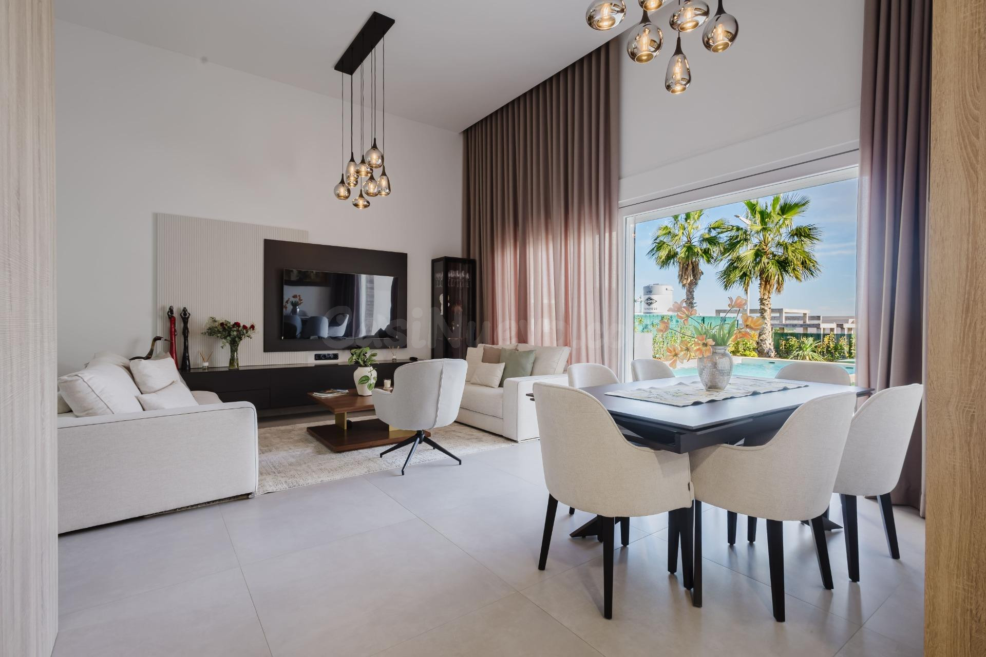 VILLA CON PISCINA PRIVADA