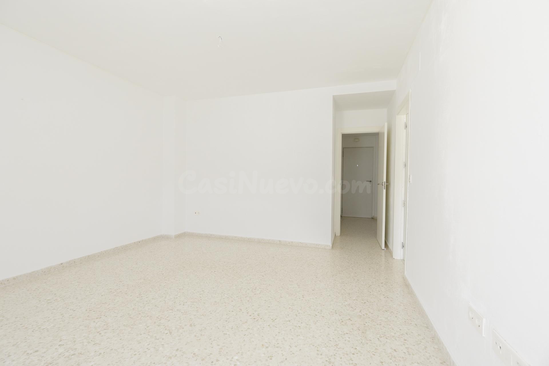 CASA ADOSADA VPO EN ALQUIFE – AMPLITUD, TRANQUILIDAD Y UNA G - foto 5