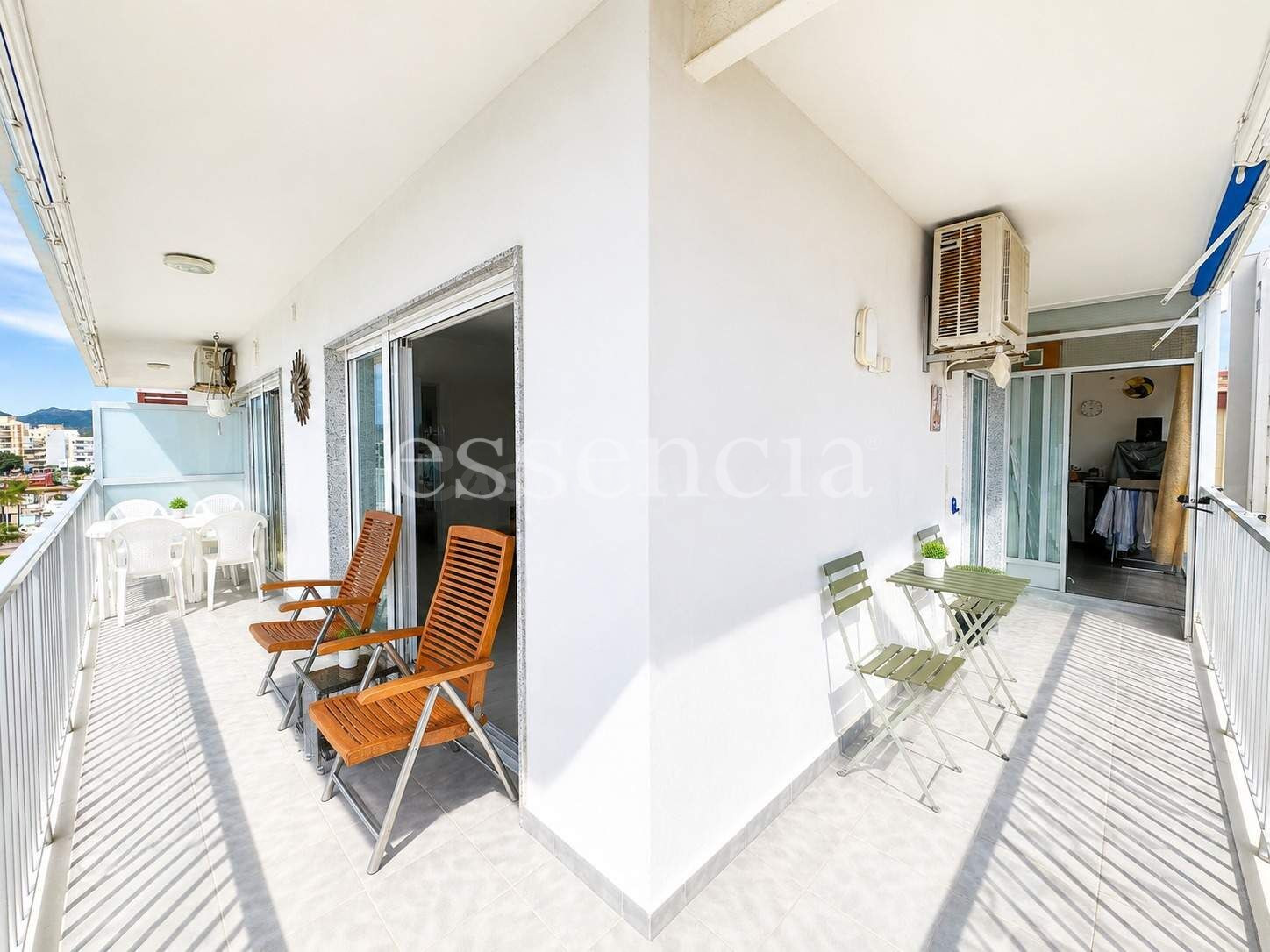 FABULOSO APARTAMENTO REFORMADO EN PRIMERA LINEA DEL PUERTO D - foto 5