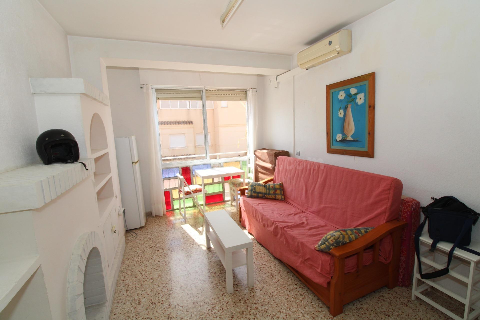APARTAMENTO CON GARAJE CERRADO - foto 2