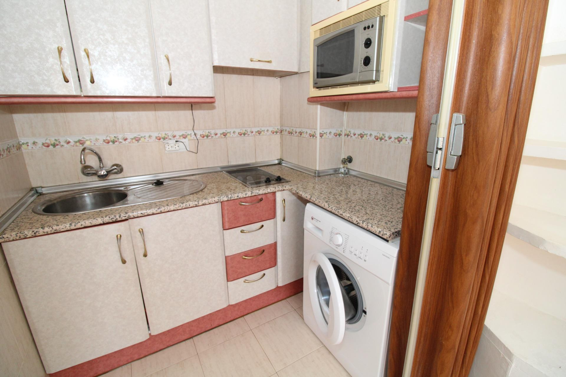 APARTAMENTO CON GARAJE CERRADO - foto 3